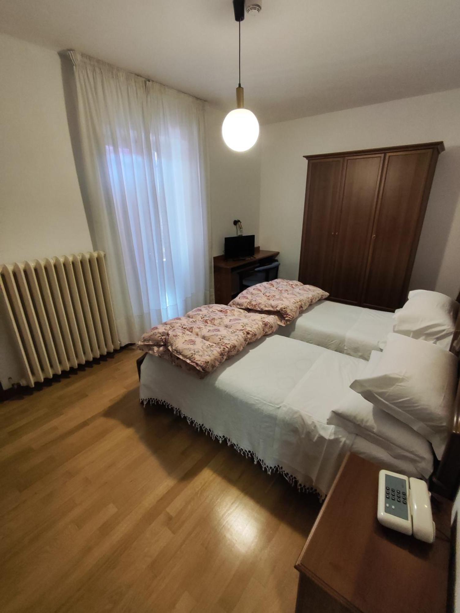 Al Sole Hotel Ristorante Dal 1870 皮耶韦迪卡多雷 外观 照片