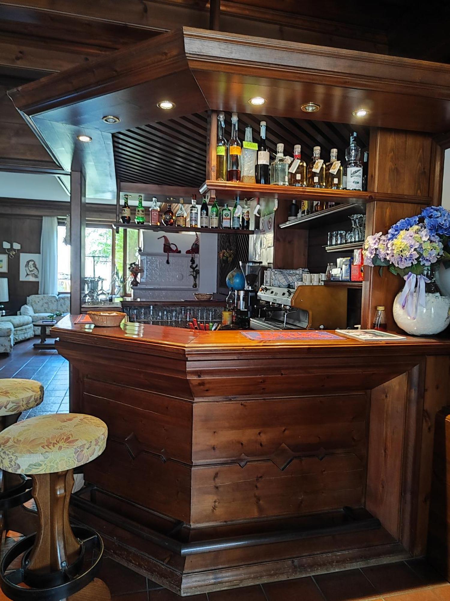 Al Sole Hotel Ristorante Dal 1870 皮耶韦迪卡多雷 外观 照片